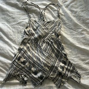 Maurices size medium tank